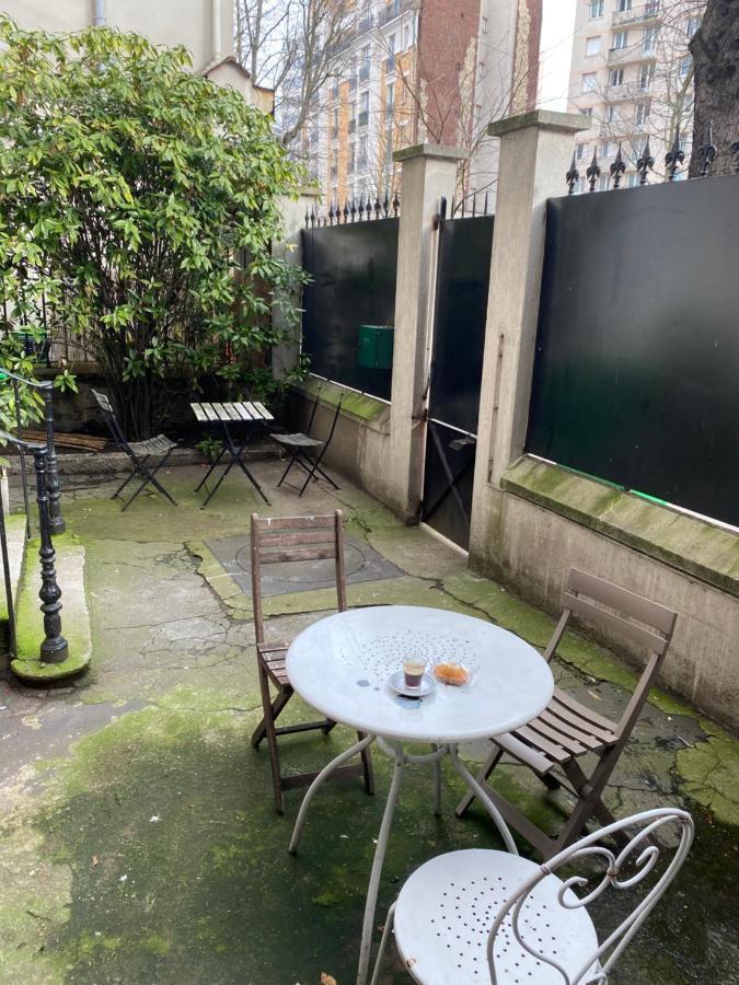 Cosy, Charming Apartment With Courtyard Paris Exterior photo
